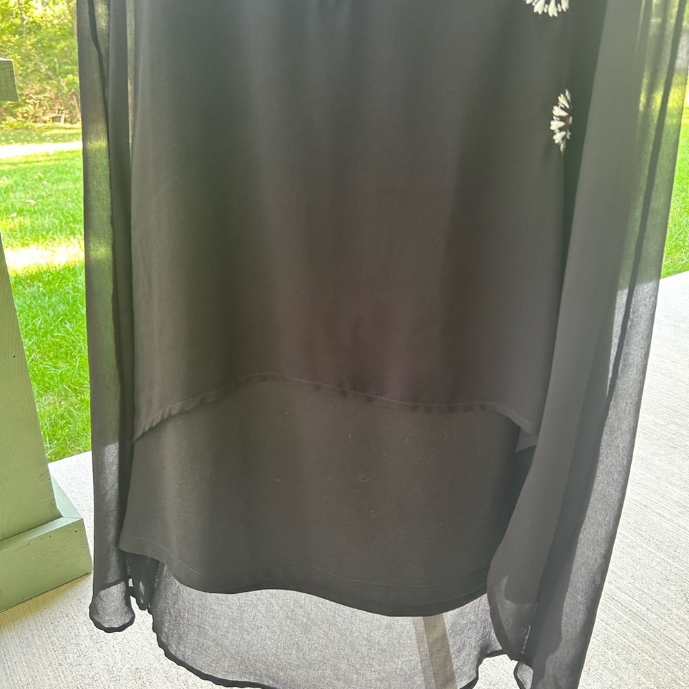 NWT- Desigual CorDoba Shift Dress. Featuring intricate floral embroider. - Picture 3 of 12